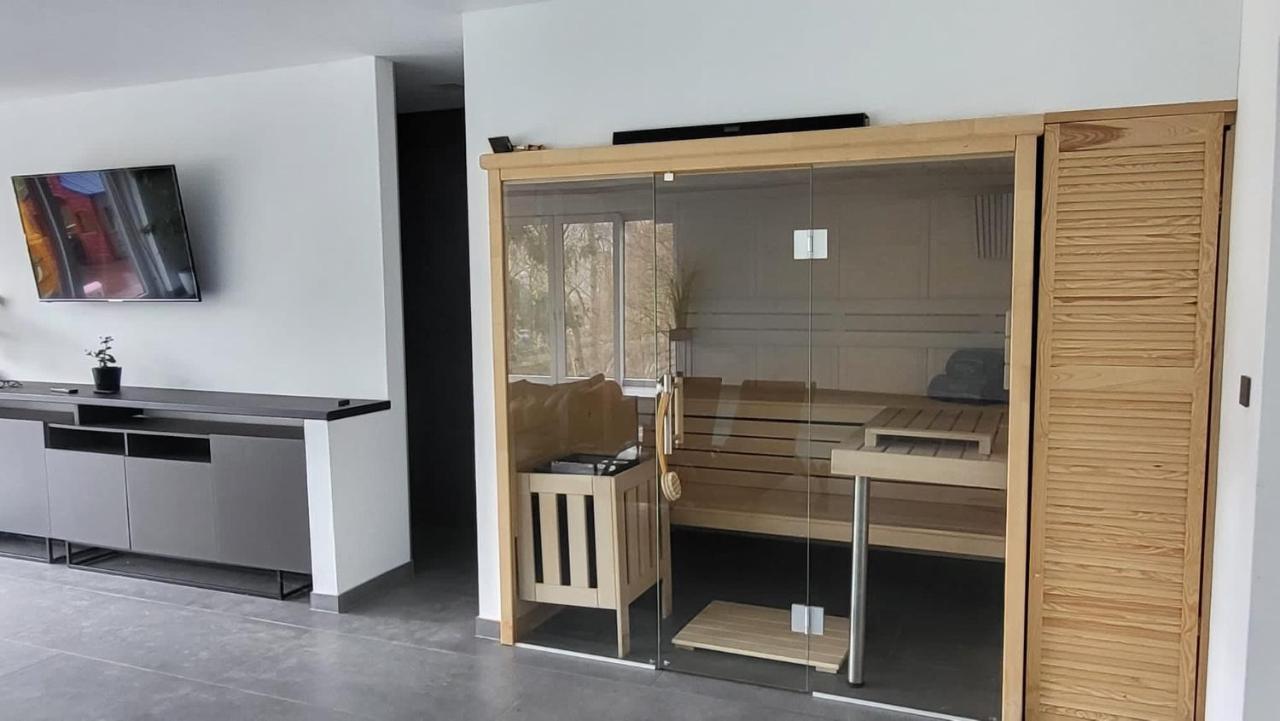 Apartment S Bazenem A Saunou Kadan