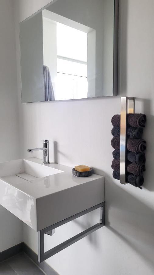 Apartmán S Bazenem A Saunou